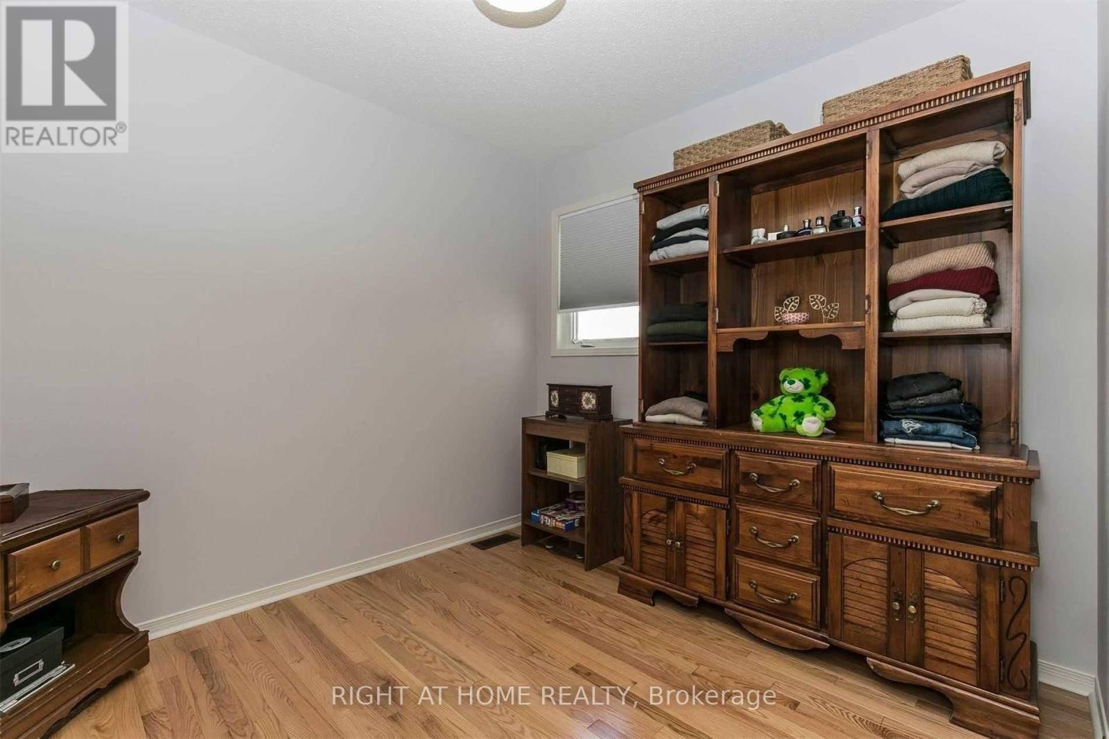 41 Ted Wray Circle, Toronto, Ontario  M3L 0G8 - Photo 19 - W12847000