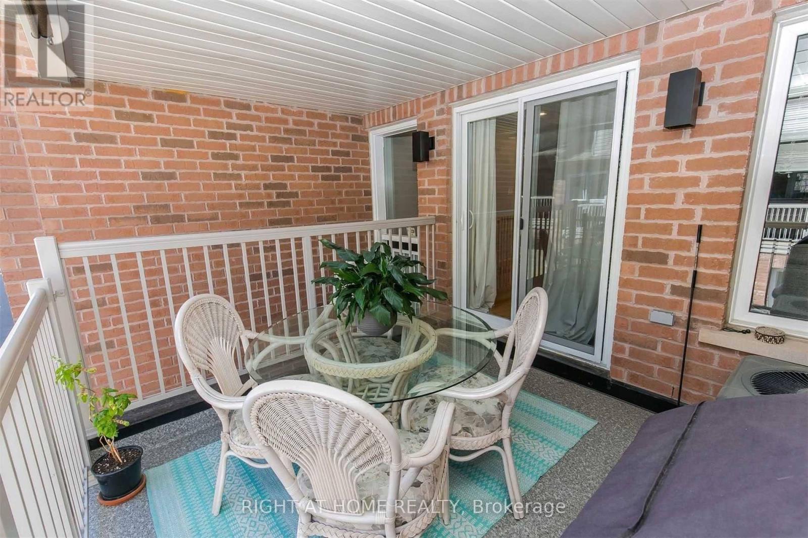 41 Ted Wray Circle, Toronto, Ontario  M3L 0G8 - Photo 24 - W12847000