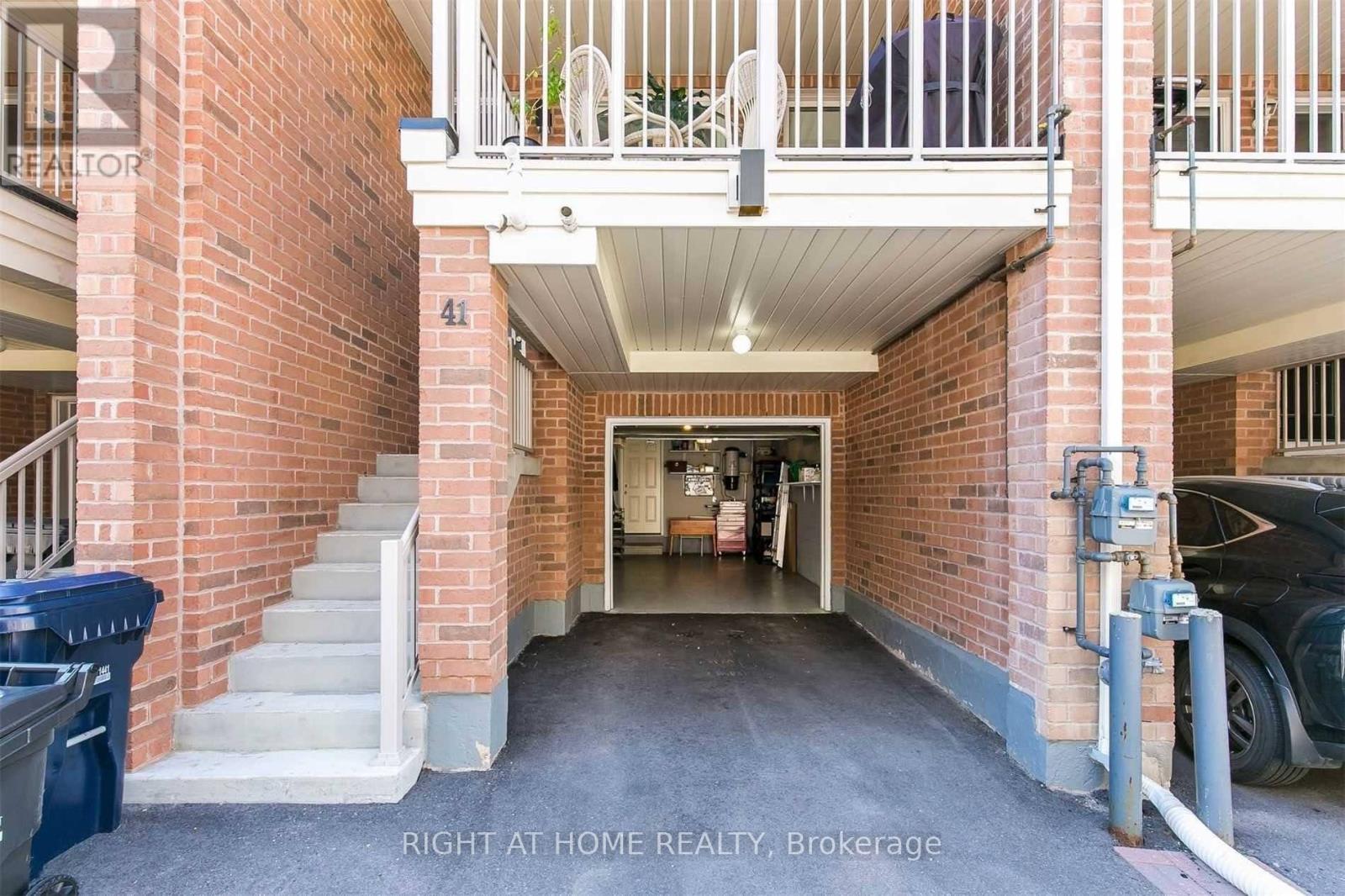 41 Ted Wray Circle, Toronto, Ontario  M3L 0G8 - Photo 25 - W12847000