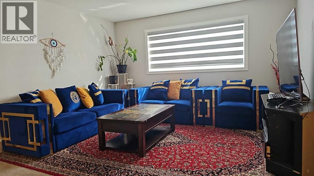 210 Lucas Close Nw, Calgary, Alberta  T3P 1Z4 - Photo 21 - A2284126