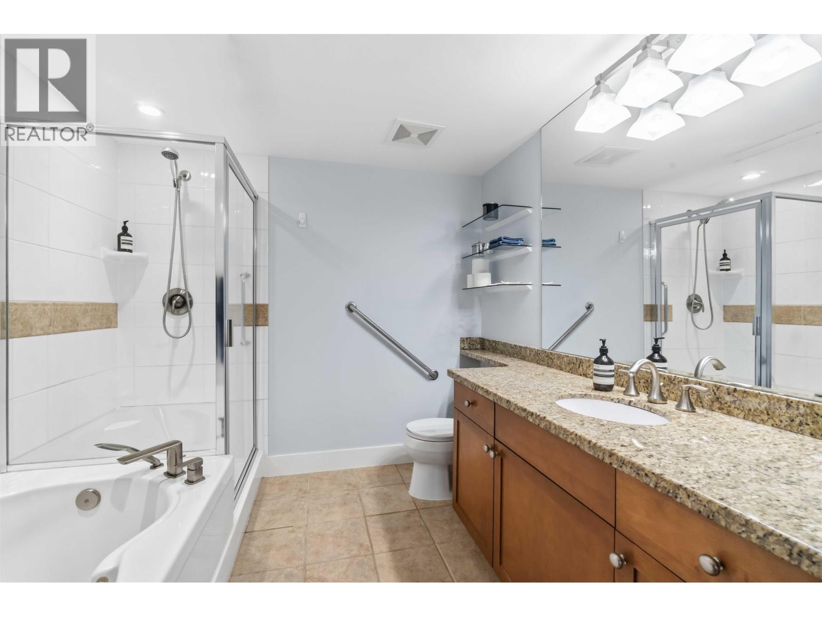 2420 Sasamat Street, Vancouver, British Columbia  V6R 4S8 - Photo 19 - R3096197