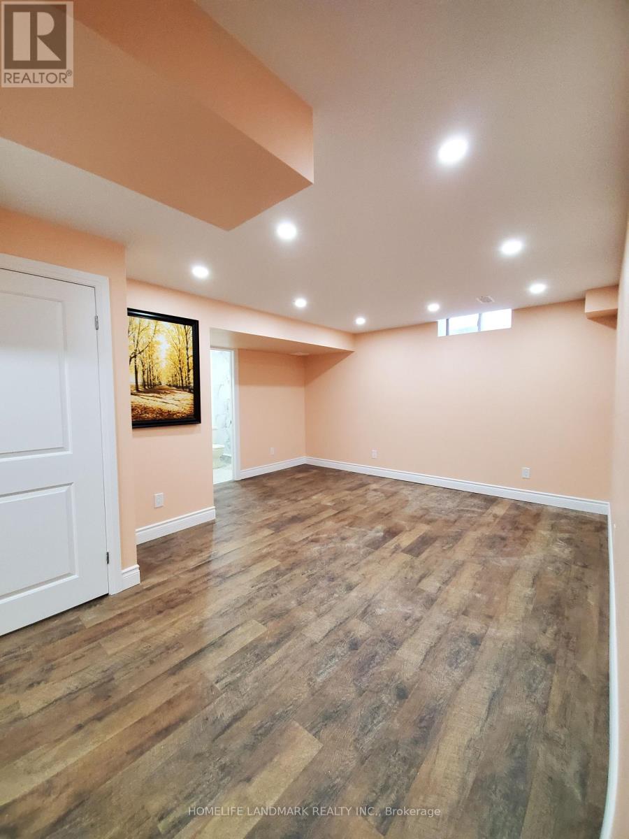 23 Kendrick Court, Hamilton, Ontario  L9G 5A4 - Photo 15 - X12846984