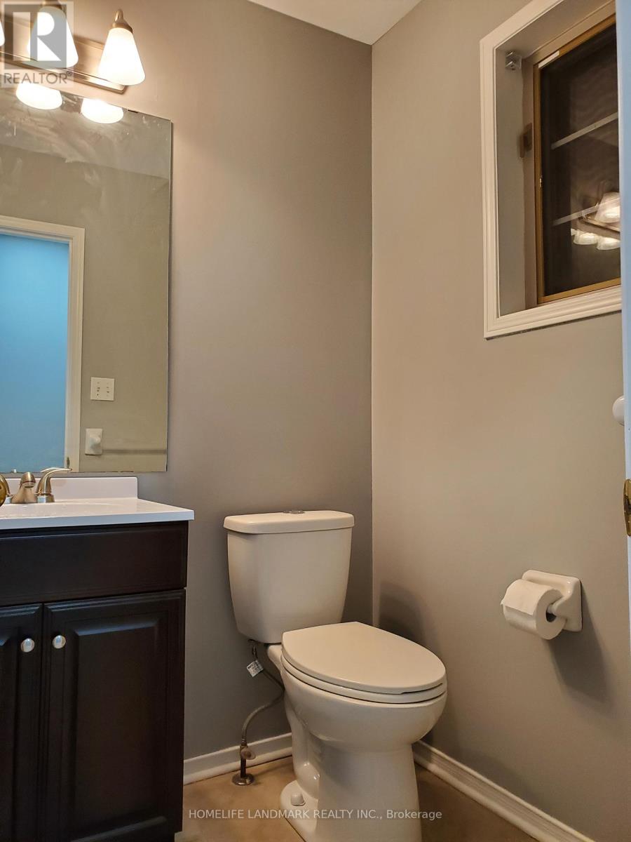 23 Kendrick Court, Hamilton, Ontario  L9G 5A4 - Photo 6 - X12846984