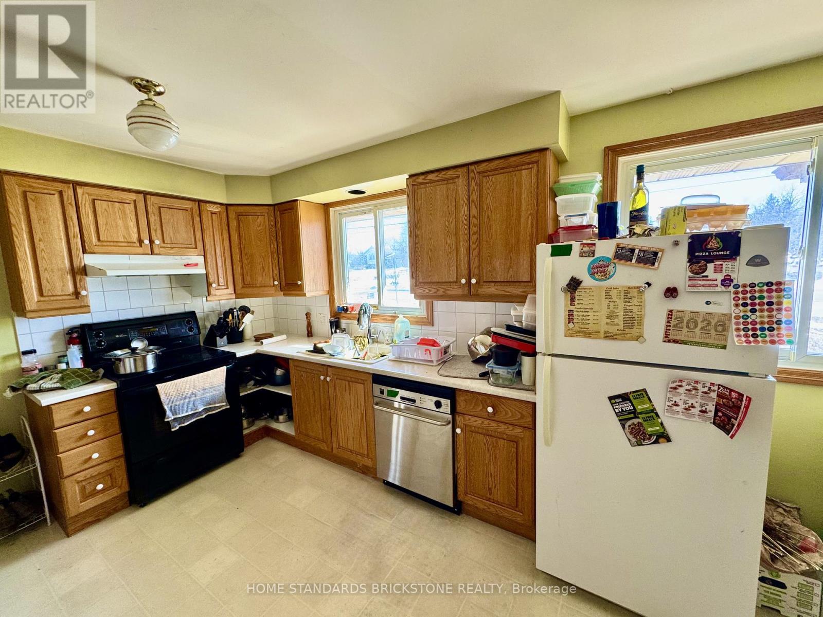 168 St Davids Road, St. Catharines, Ontario  L2T 1R2 - Photo 7 - X12846990