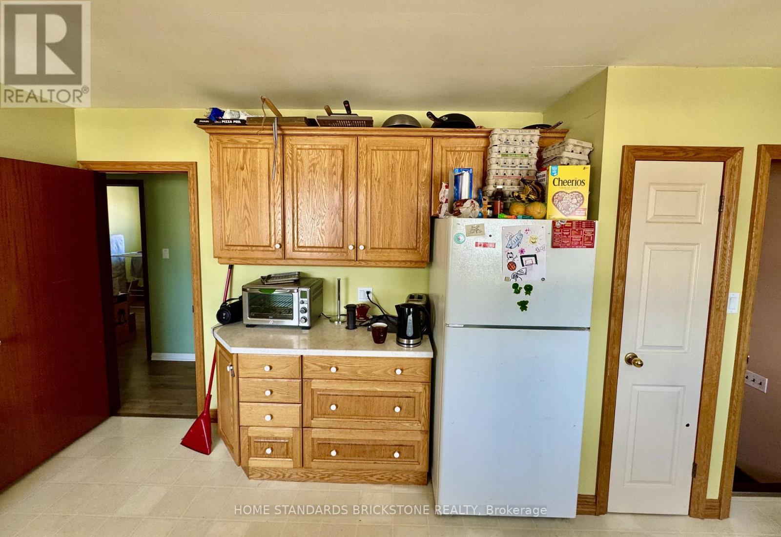 168 St Davids Road, St. Catharines, Ontario  L2T 1R2 - Photo 8 - X12846990