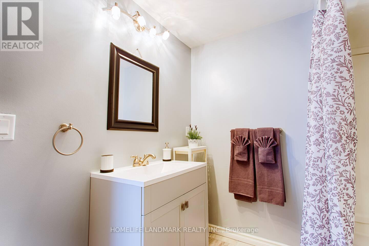 6548 Montrose Road, Niagara Falls, Ontario  L2H 1M2 - Photo 10 - X12846996