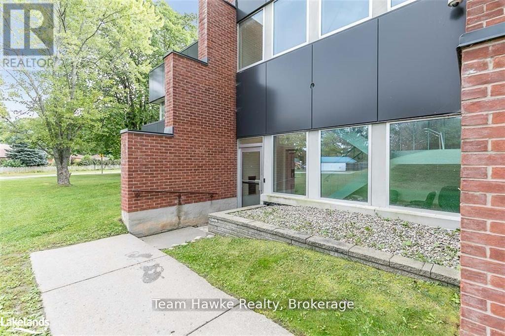 101 - 240 Penetanguishene Road, Midland, Ontario  L4R 4P4 - Photo 8 - S12847050