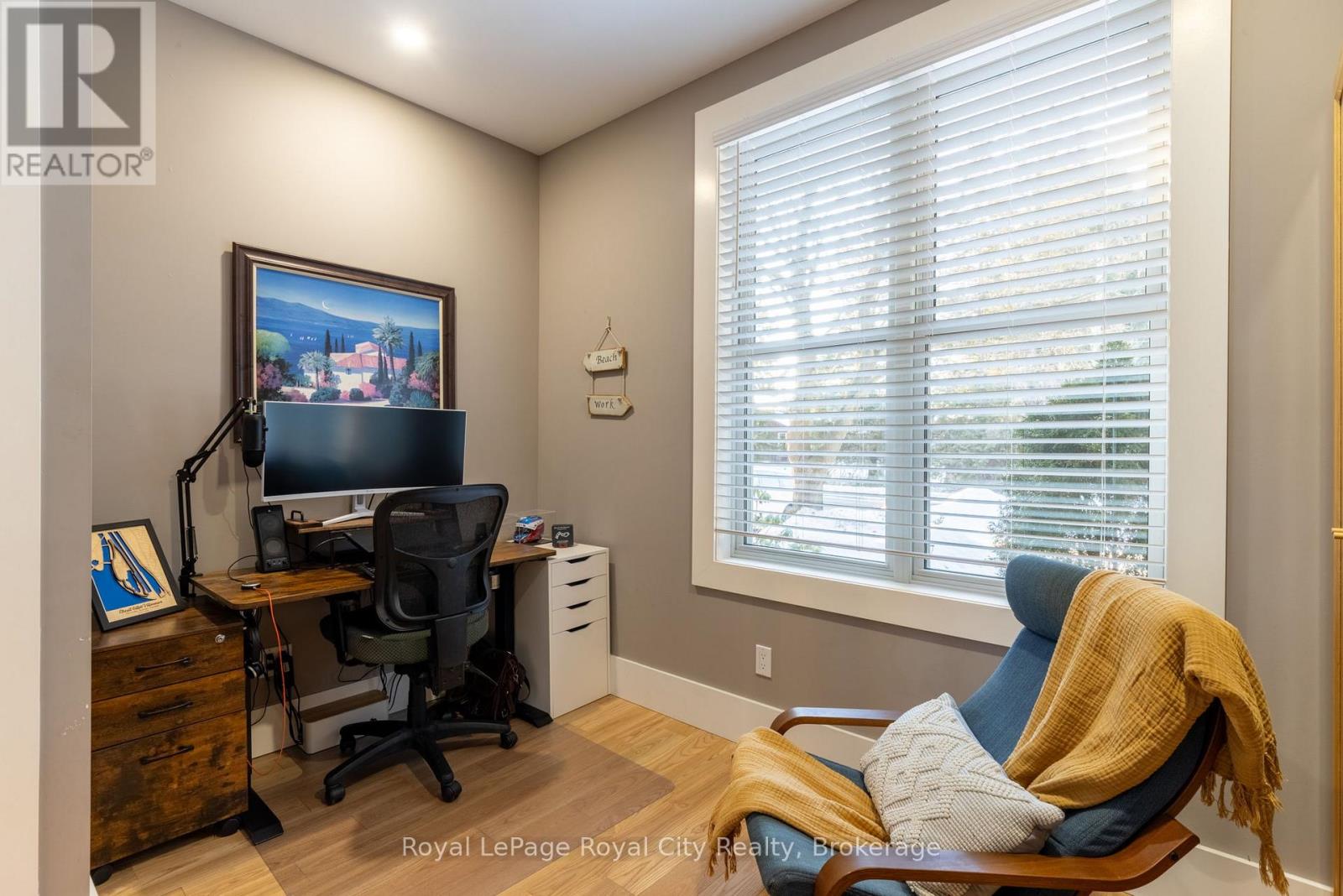 255 Normandy Avenue, Waterloo, Ontario N2K 1X6 - Photo 16 - X12847034