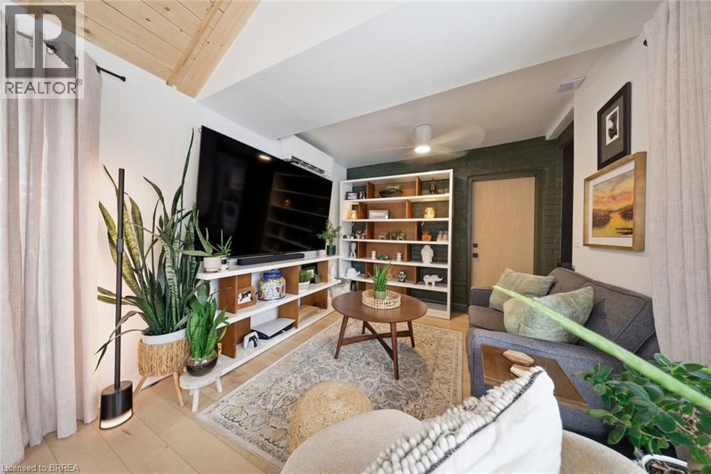 37 Elm Street, Brantford, Ontario  N3R 4T8 - Photo 21 - 40807169