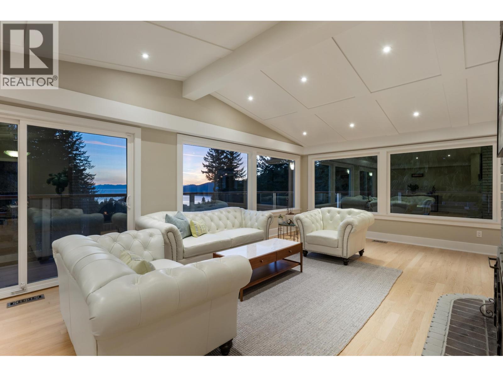 4721 Woodside Place, West Vancouver, British Columbia  V7S 2X5 - Photo 14 - R3095448