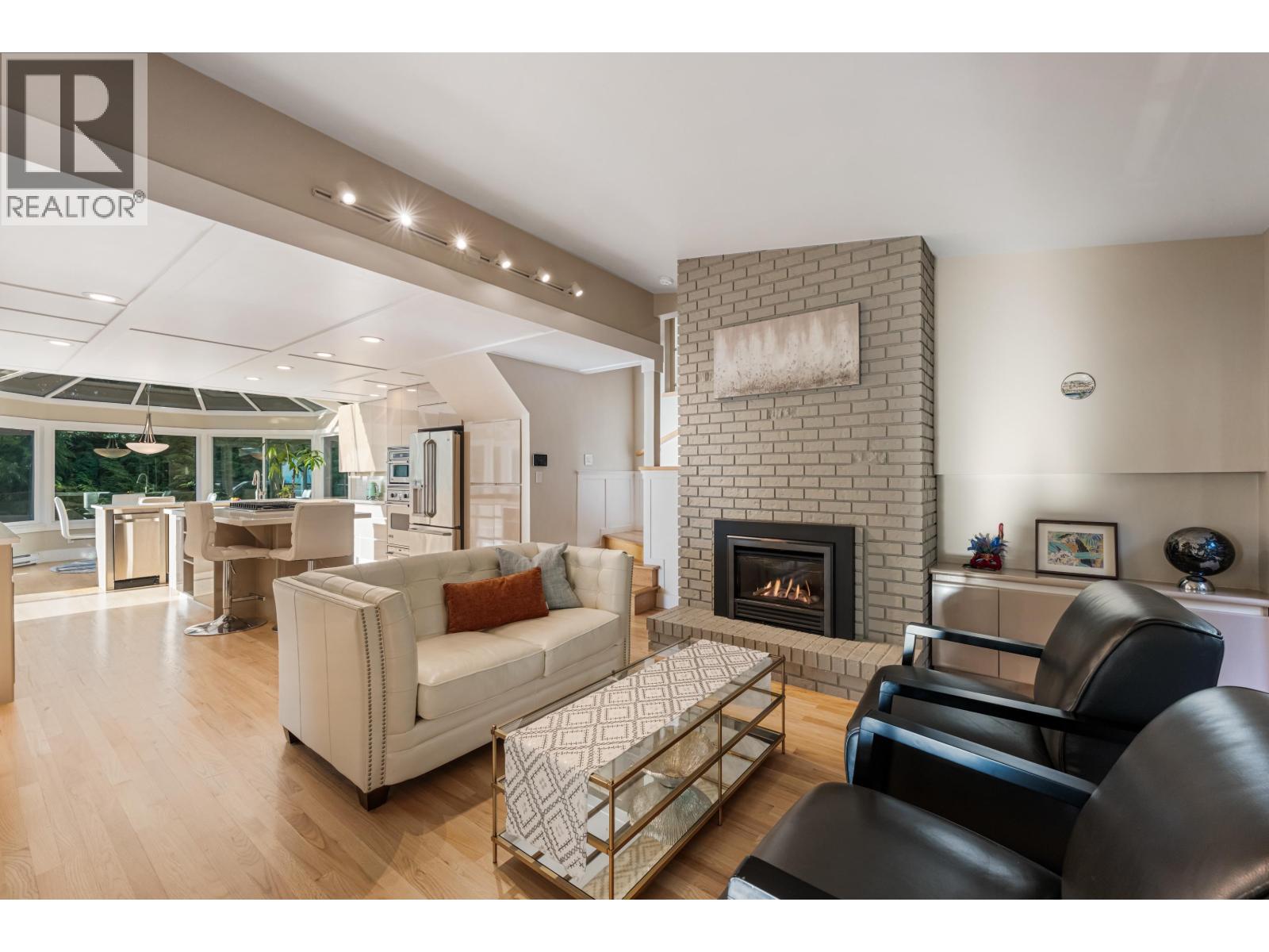 4721 Woodside Place, West Vancouver, British Columbia  V7S 2X5 - Photo 31 - R3095448