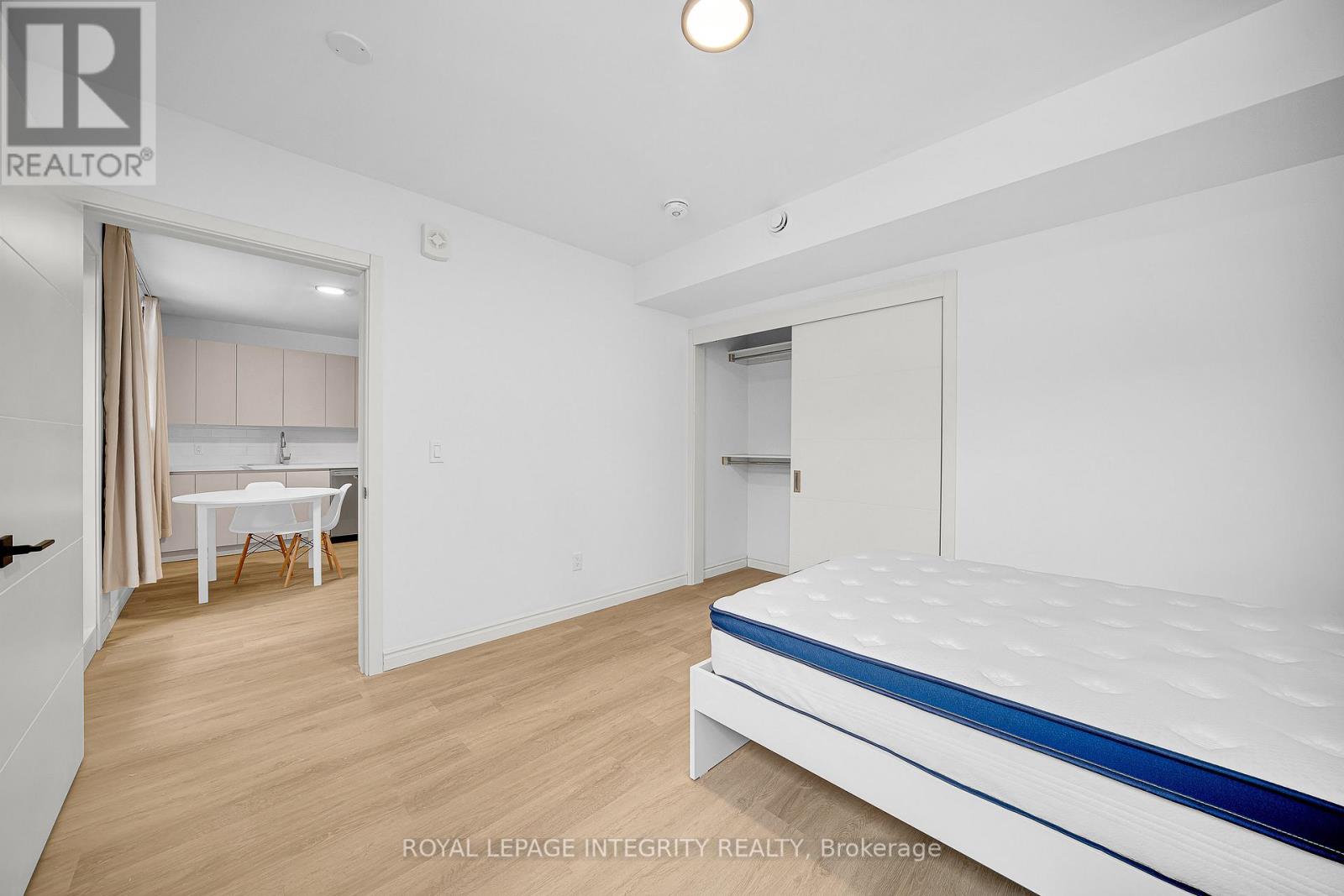 B01 - 135 Sweetland Avenue, Ottawa, Ontario  K1N 7V1 - Photo 10 - X12847022