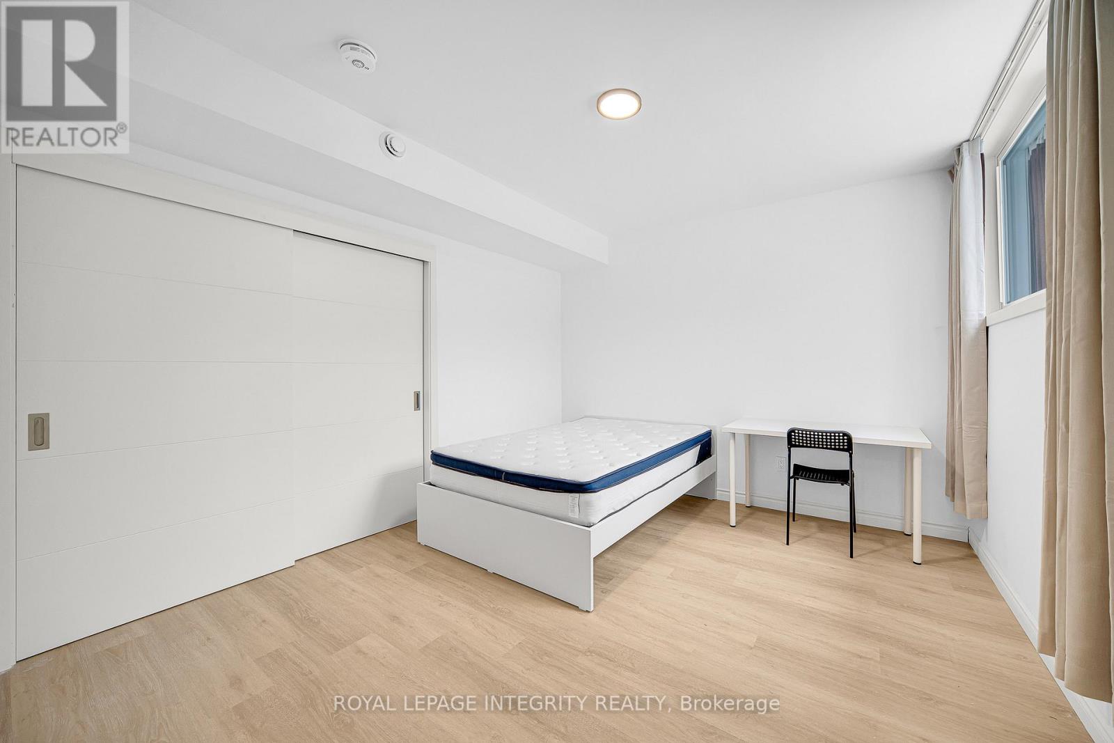 B01 - 135 Sweetland Avenue, Ottawa, Ontario  K1N 7V1 - Photo 11 - X12847022