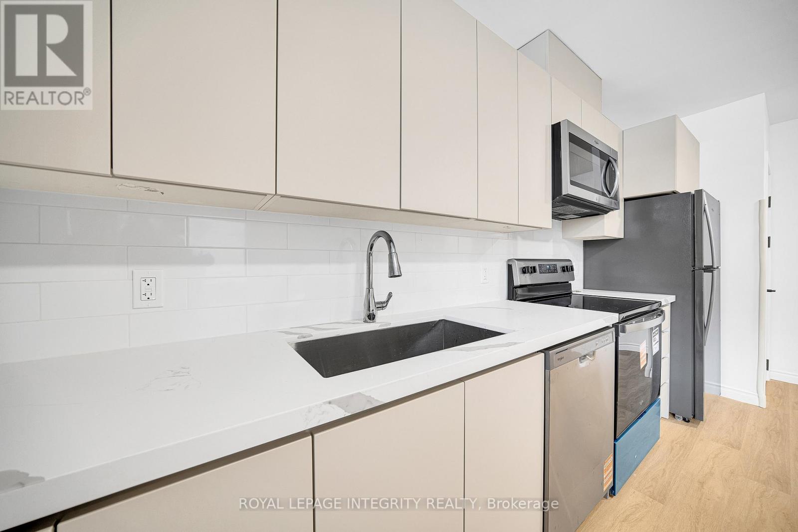 B01 - 135 Sweetland Avenue, Ottawa, Ontario  K1N 7V1 - Photo 13 - X12847022