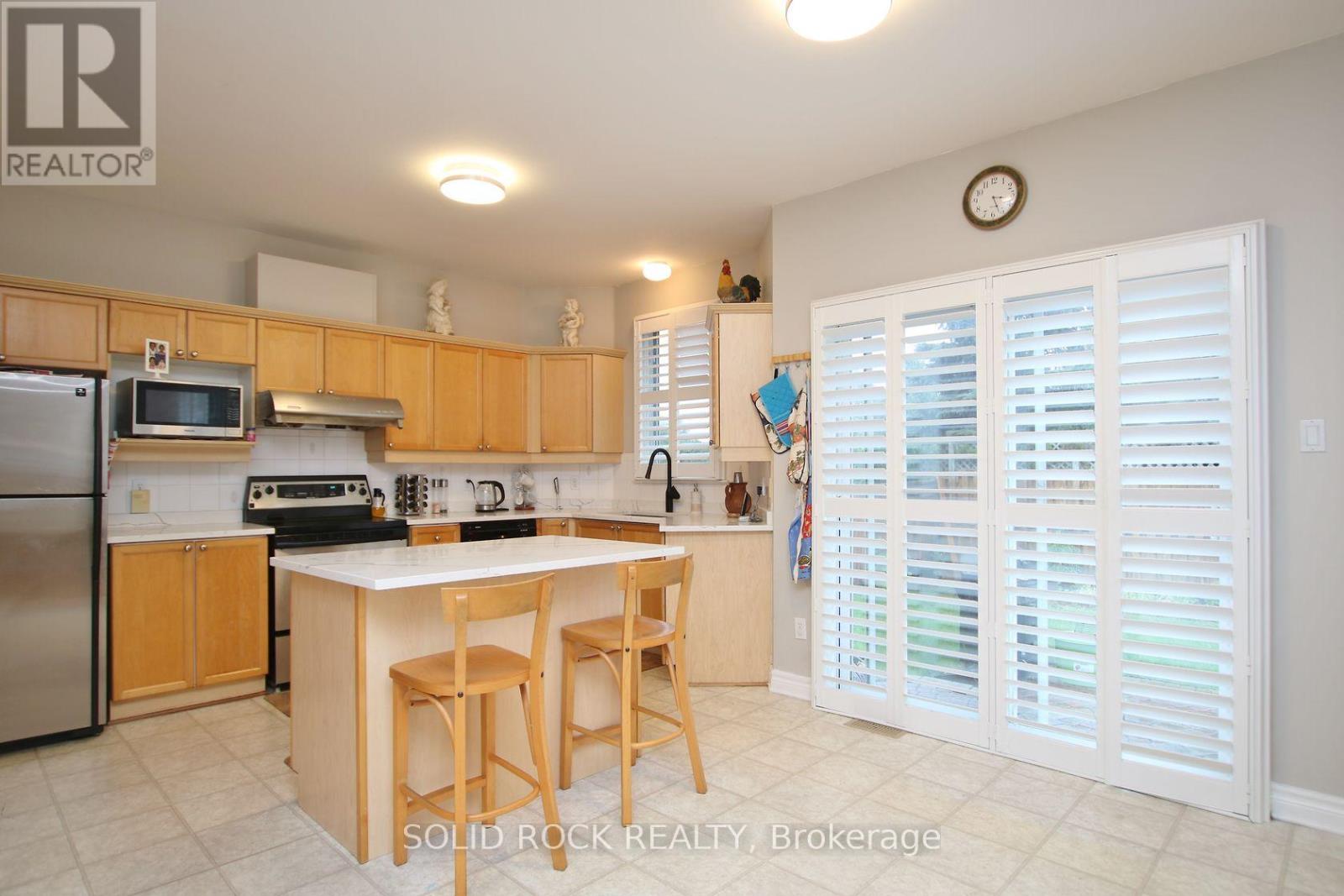 55 Gleeson Way, Ottawa, Ontario  K2J 4Y7 - Photo 8 - X12847028