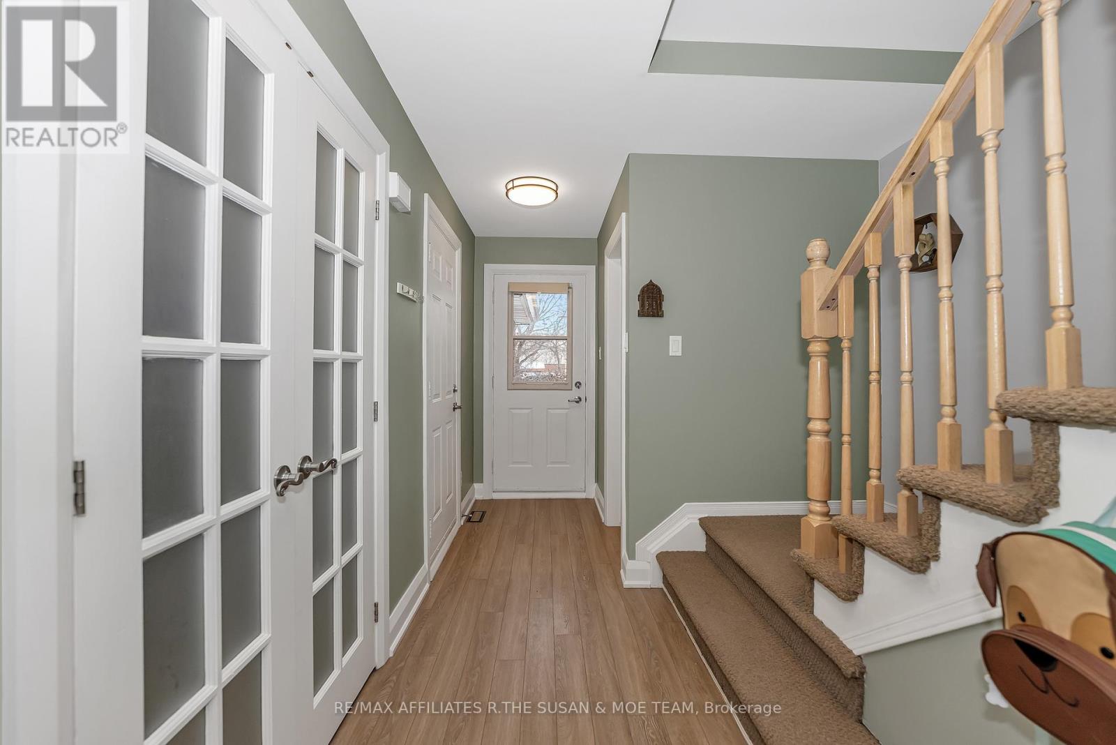 59 Birchbank Crescent, Ottawa, Ontario  K2M 2J9 - Photo 3 - X12847072