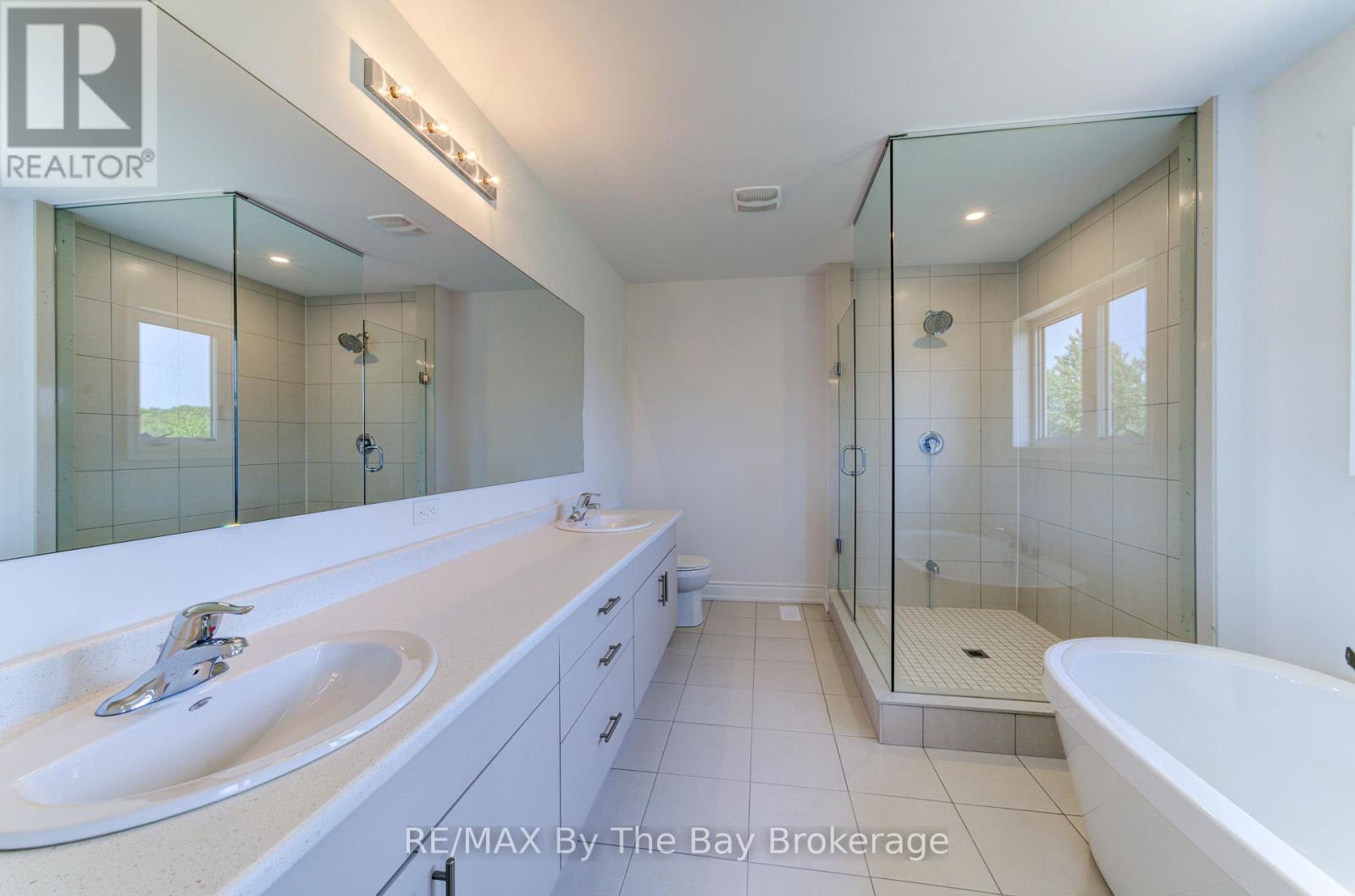 16 Misty Ridge Road, Wasaga Beach, Ontario  L9Z 0R8 - Photo 20 - S12846186