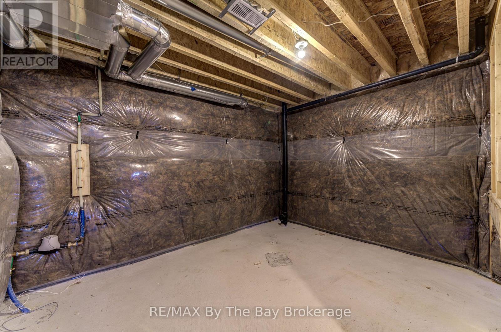 16 Misty Ridge Road, Wasaga Beach, Ontario  L9Z 0R8 - Photo 39 - S12846186