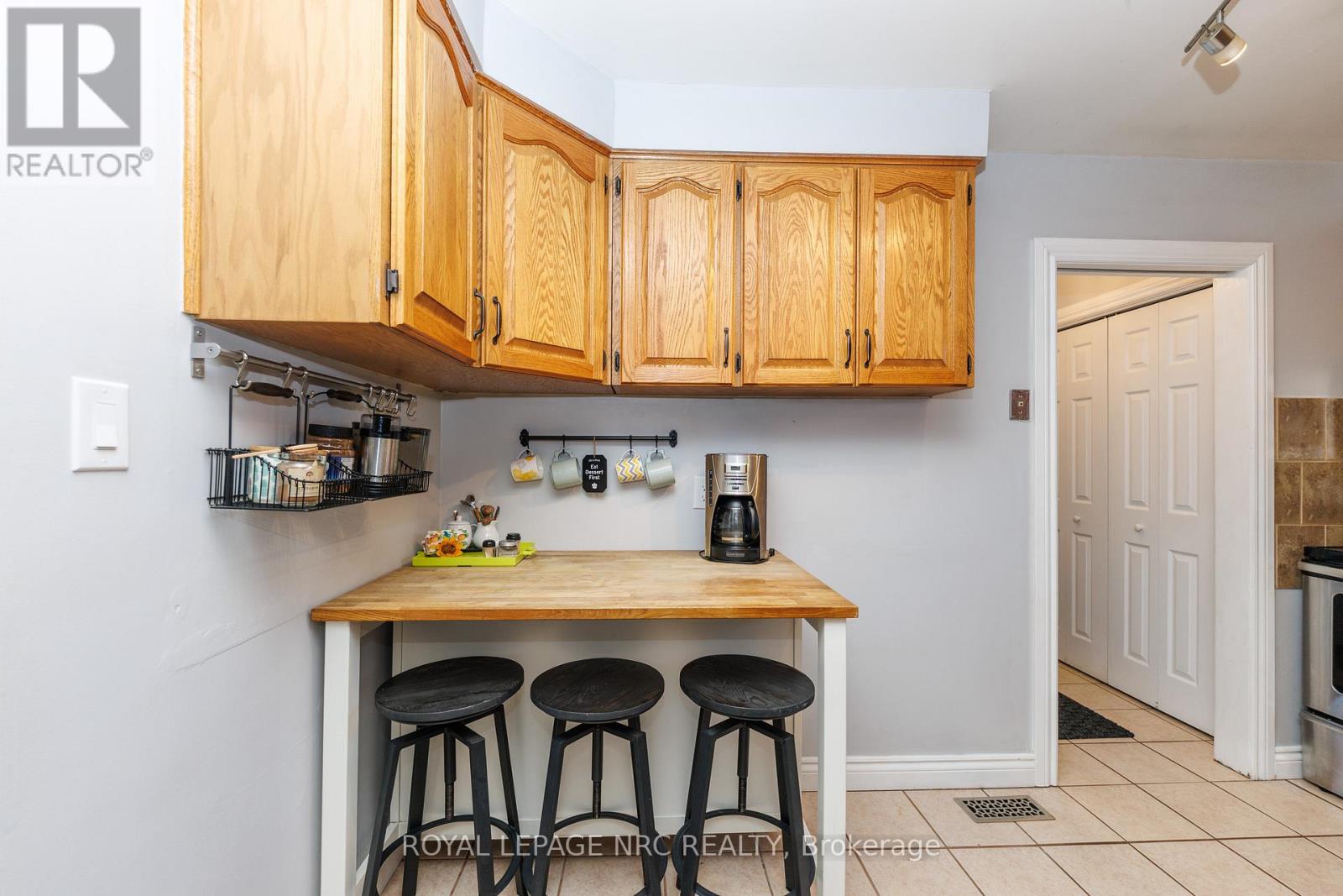 7354 North Dorset Place, Niagara Falls, Ontario  L2J 3T4 - Photo 10 - X12847008