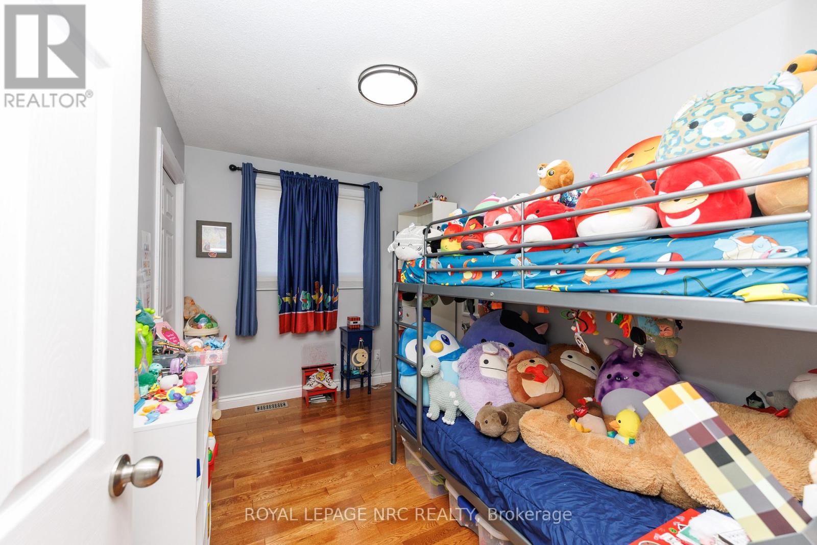 7354 North Dorset Place, Niagara Falls, Ontario  L2J 3T4 - Photo 27 - X12847008