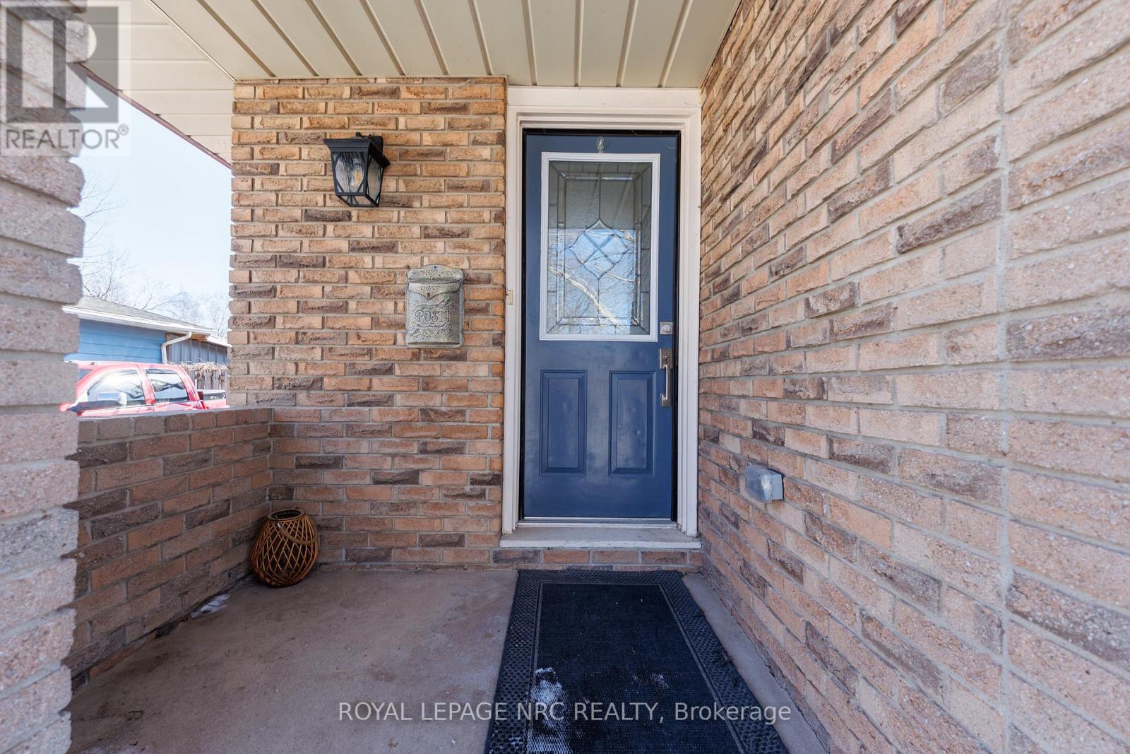 7354 North Dorset Place, Niagara Falls, Ontario  L2J 3T4 - Photo 3 - X12847008