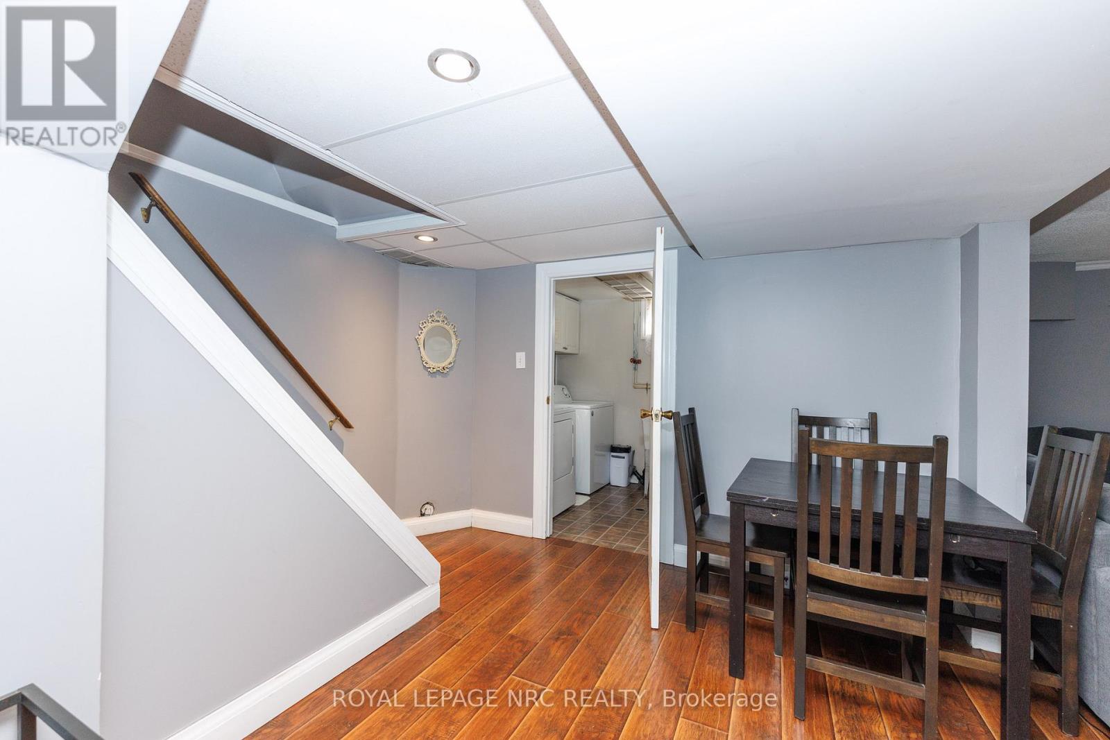 7354 North Dorset Place, Niagara Falls, Ontario  L2J 3T4 - Photo 32 - X12847008