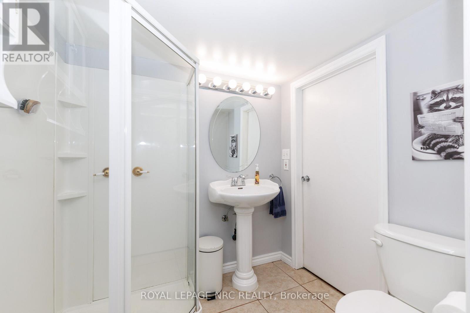 7354 North Dorset Place, Niagara Falls, Ontario  L2J 3T4 - Photo 33 - X12847008