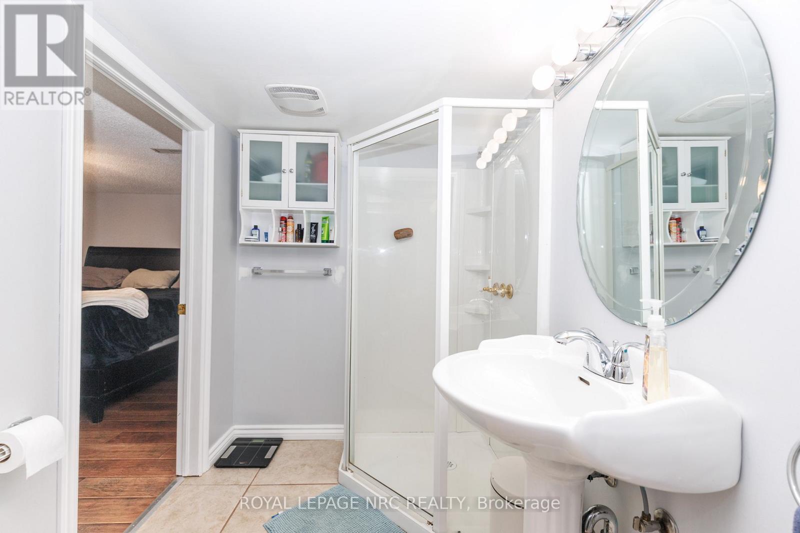 7354 North Dorset Place, Niagara Falls, Ontario  L2J 3T4 - Photo 34 - X12847008