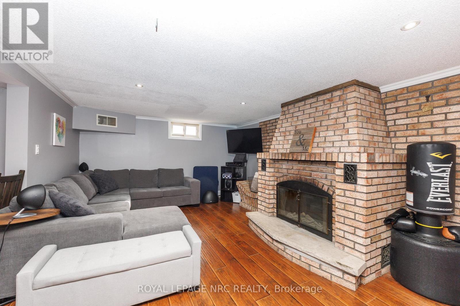 7354 North Dorset Place, Niagara Falls, Ontario  L2J 3T4 - Photo 37 - X12847008