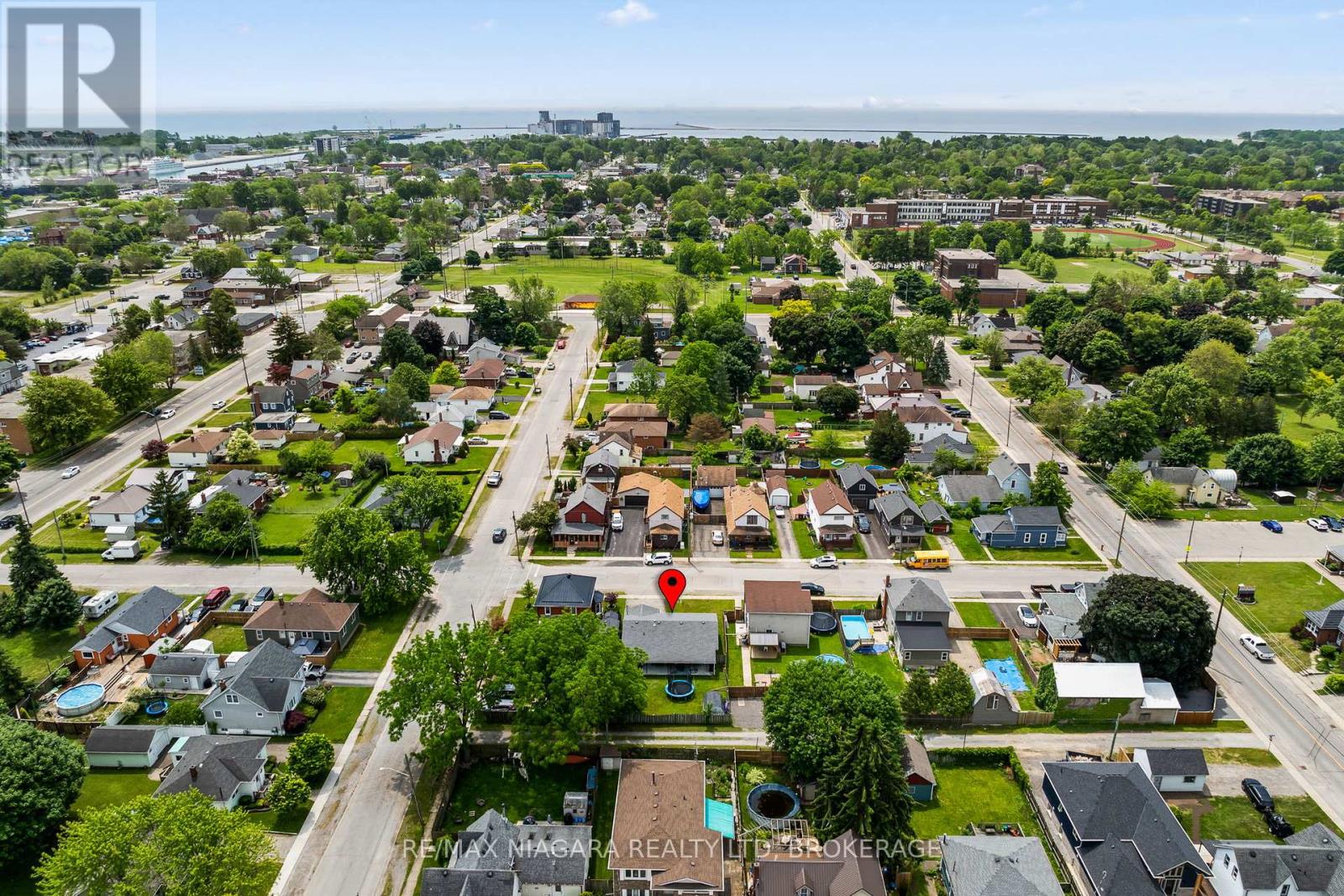 39 Pine Street, Port Colborne, Ontario  L3K 3N6 - Photo 29 - X12847070