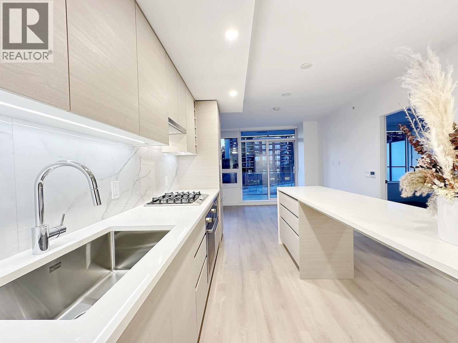 804 823 Carnarvon Street, New Westminster, British Columbia  V3M 0N5 - Photo 3 - R3095623