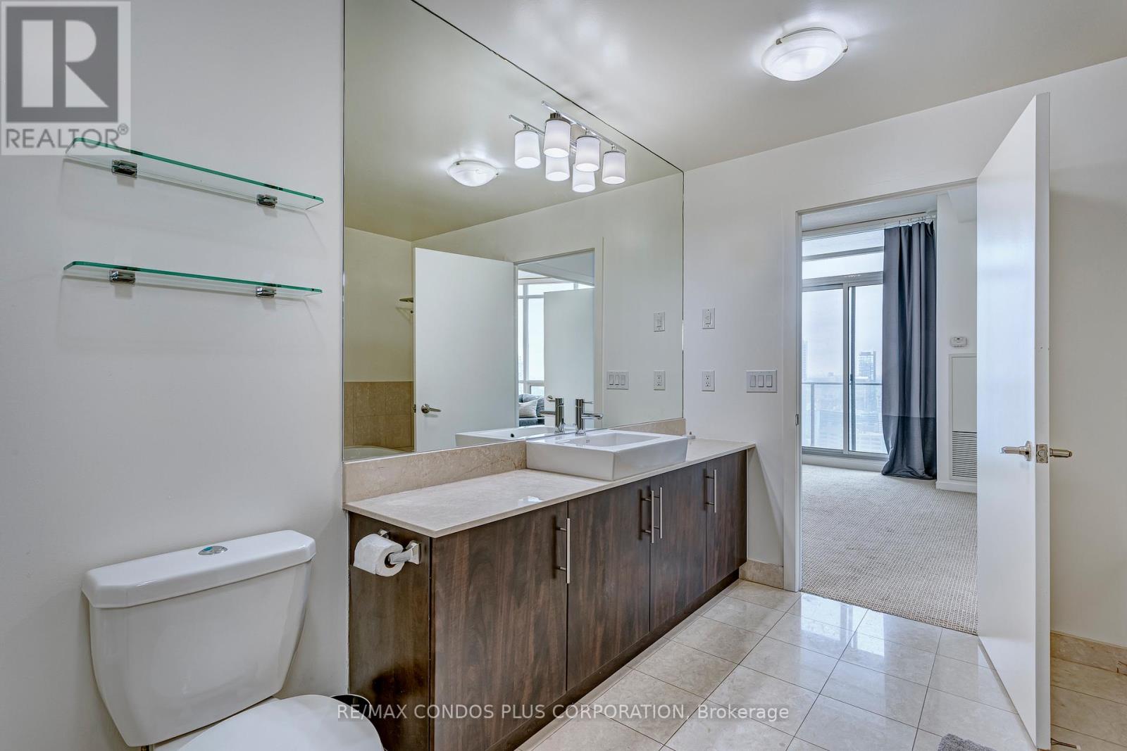 5303 - 65 Bremner Boulevard, Toronto, Ontario  M5J 0A7 - Photo 15 - C12847052