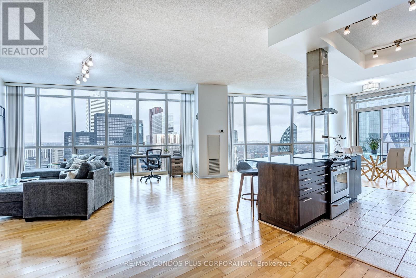 5303 - 65 Bremner Boulevard, Toronto, Ontario  M5J 0A7 - Photo 4 - C12847052