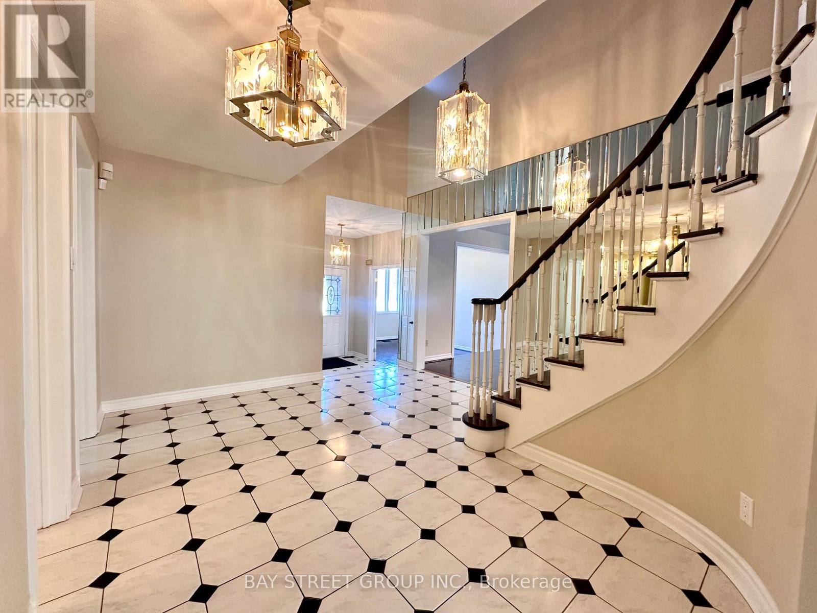 7 Delancey Crescent, Markham (Markville), Ontario  L3P 7C9 - Photo 10 - N12847038