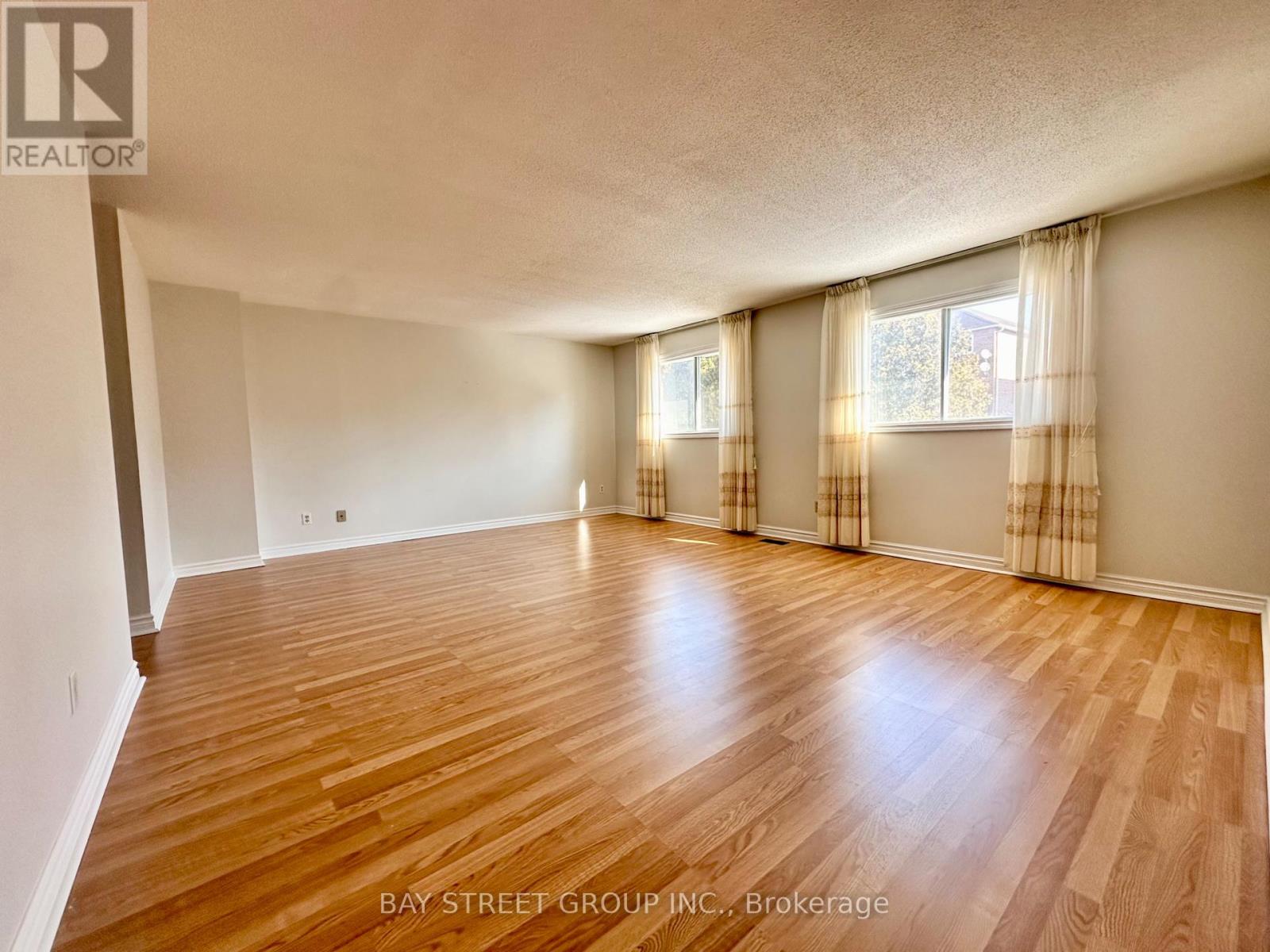 7 Delancey Crescent, Markham (Markville), Ontario  L3P 7C9 - Photo 11 - N12847038