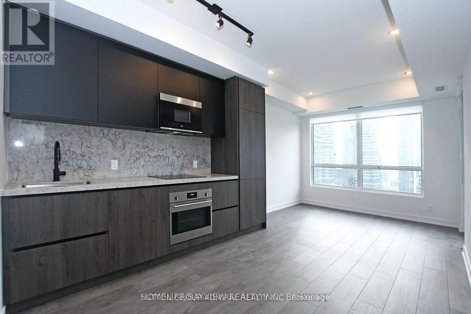 2508 - 108 Peter Street, Toronto, Ontario  M5V 2G7 - Photo 4 - C12834886