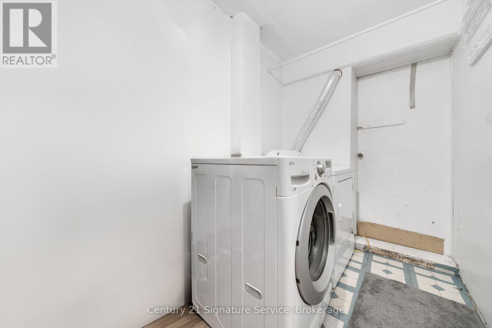 Basement - 144 Voltarie Crescent, Mississauga, Ontario  L5A 2A4 - Photo 10 - W12847012