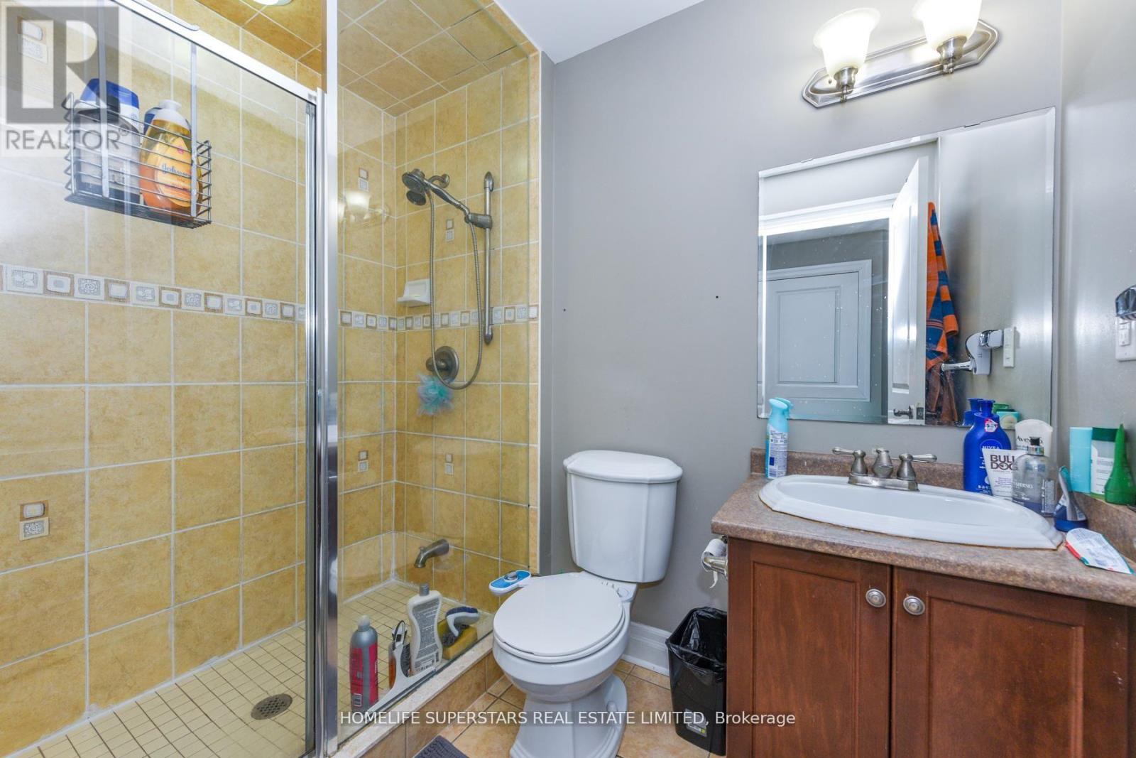 8 Bainsville Circle, Brampton, Ontario  L6P 3A5 - Photo 30 - W12847036