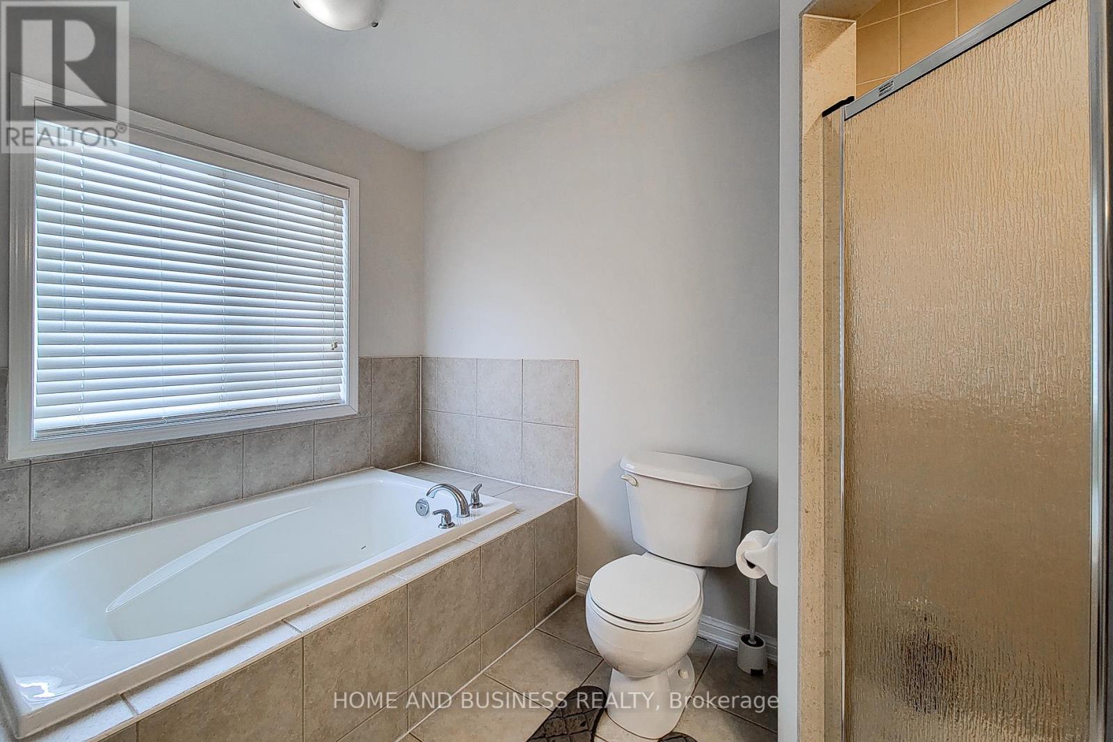 913 Mcewan Drive, Milton, Ontario  L9T 0L4 - Photo 23 - W12847062