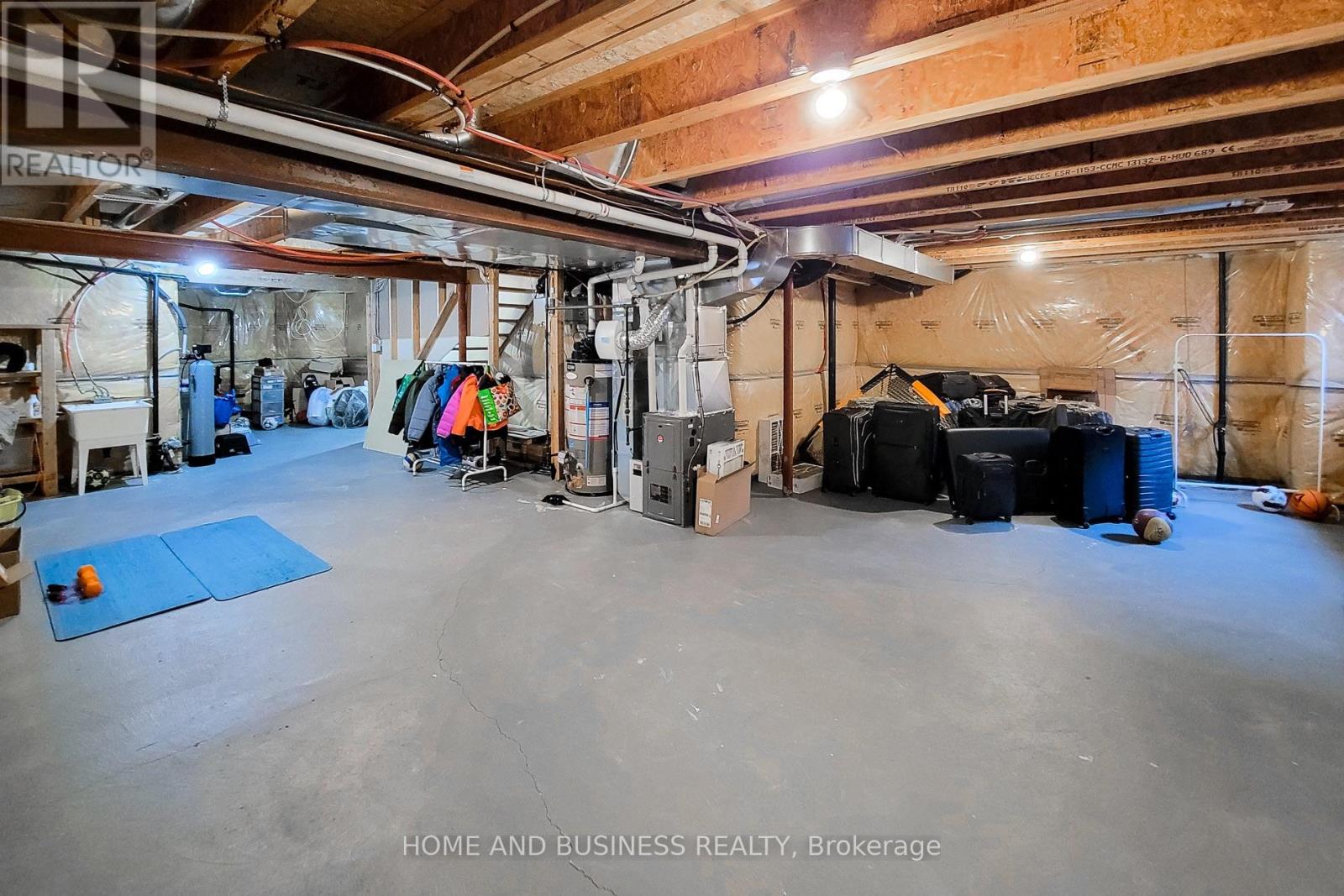 913 Mcewan Drive, Milton, Ontario  L9T 0L4 - Photo 31 - W12847062