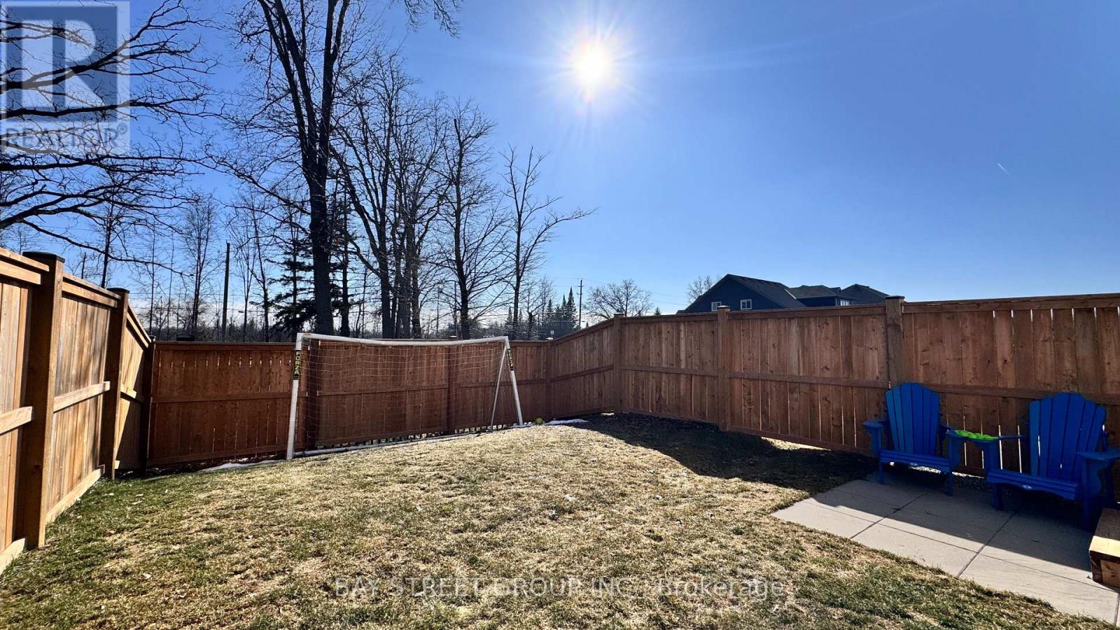 9348 White Oak Avenue, Niagara Falls, Ontario  L2G 3P6 - Photo 26 - X12847060