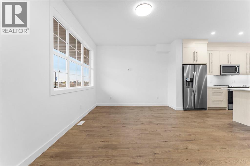 277 Dawson Way, Chestermere, Alberta  T1X 2R7 - Photo 5 - A2272700