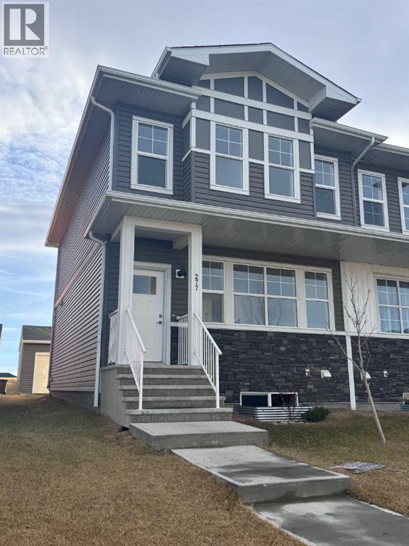 277 Dawson Way, Chestermere, Alberta  T1X 2R7 - Photo 2 - A2272700