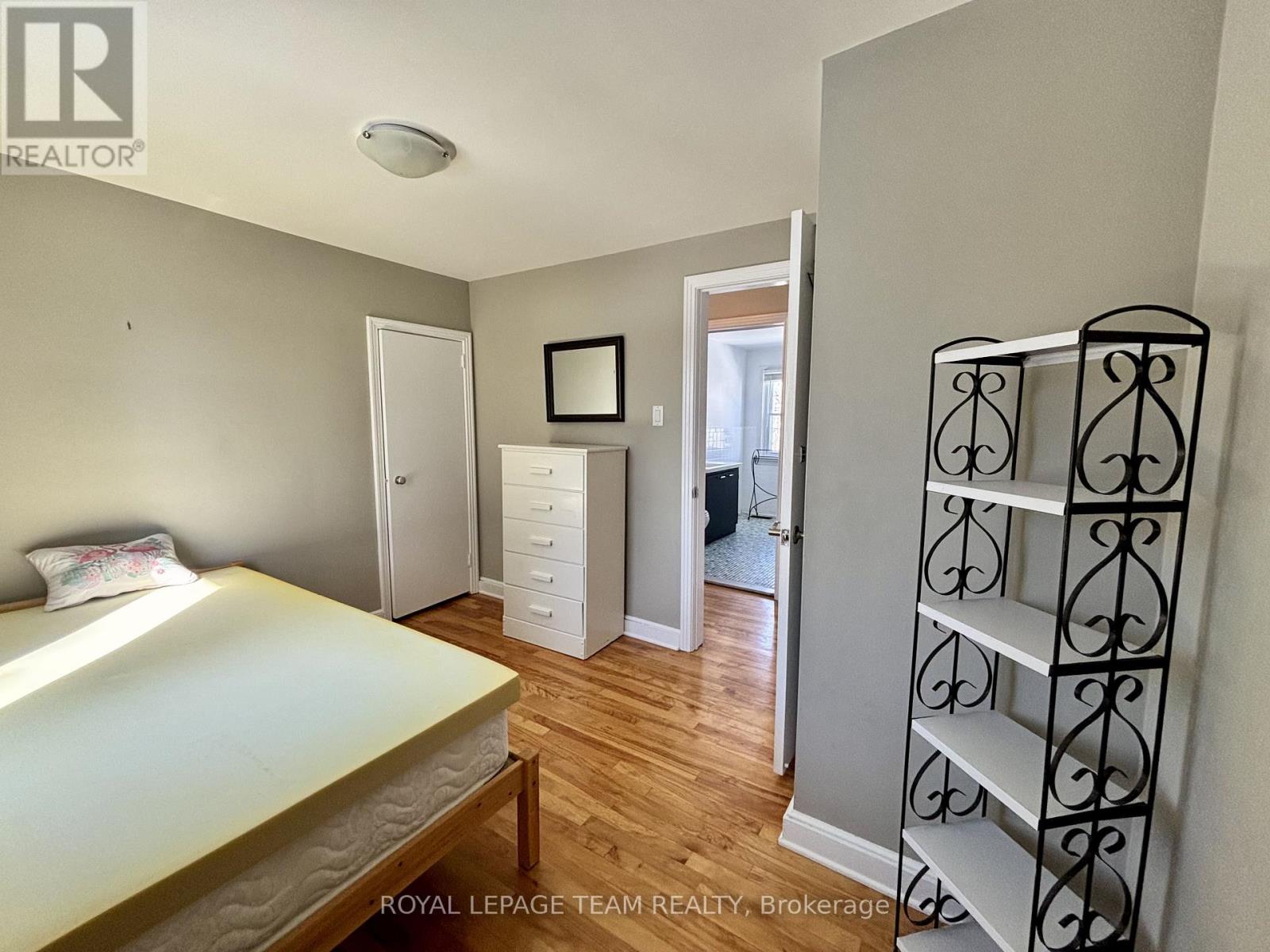 1052 Fisher Avenue, Ottawa, Ontario  K1Z 6P6 - Photo 29 - X12654506