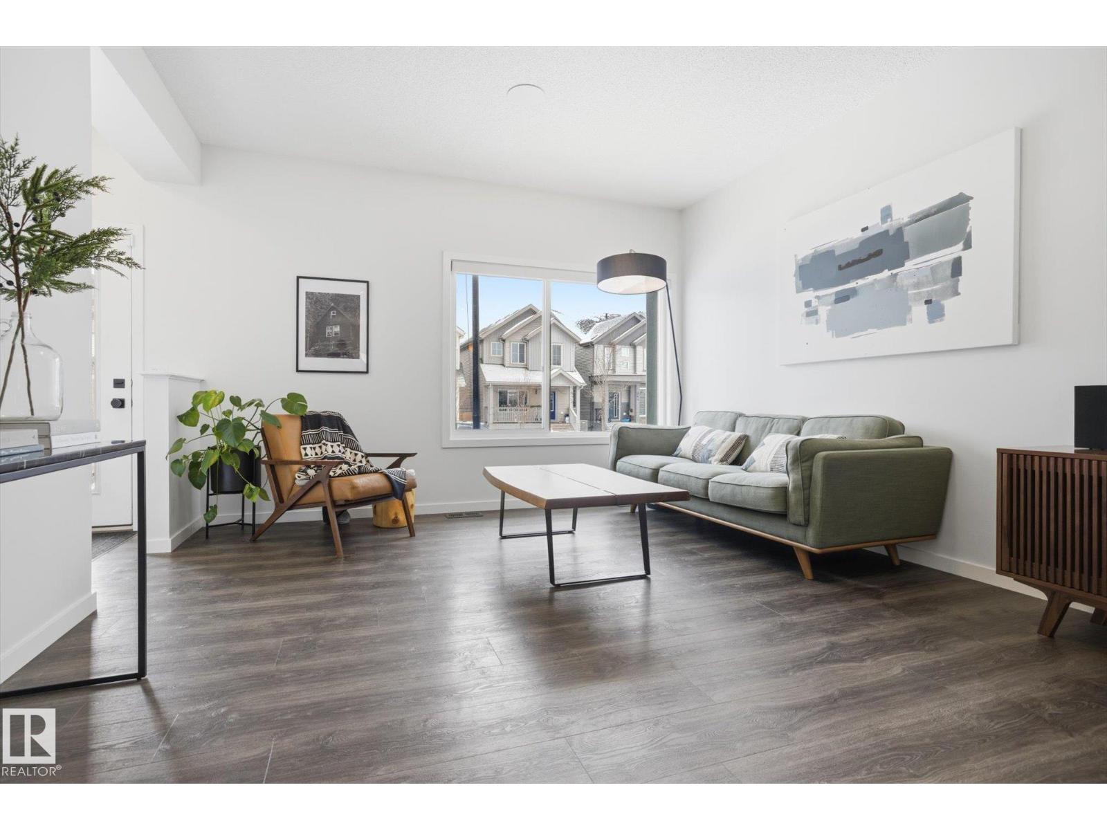 347 Desrochers Bv Sw, Edmonton, Alberta  T6W 3J2 - Photo 5 - E4475858