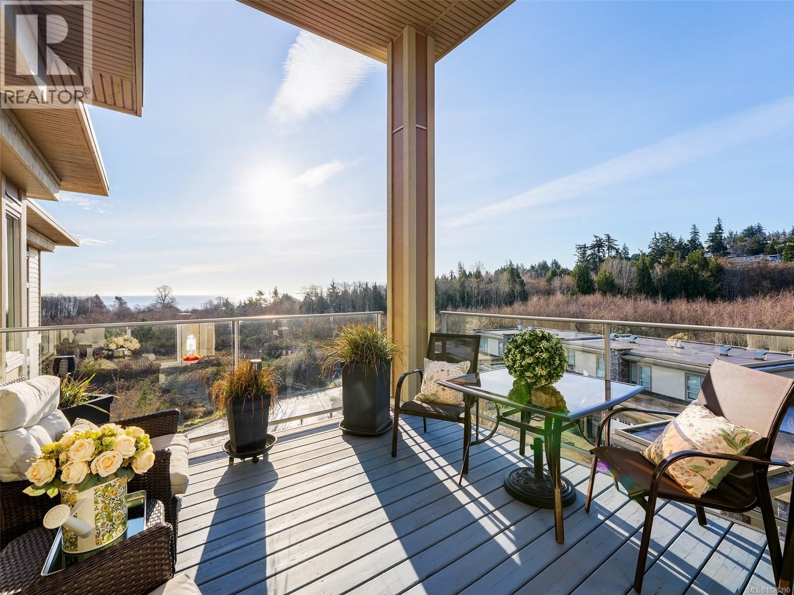 404 3234 Holgate Lane, Colwood, British Columbia