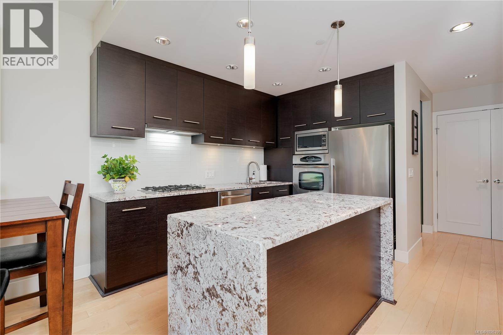 404 3234 Holgate Lane, Colwood, British Columbia  V9C 0A6 - Photo 12 - 1026390