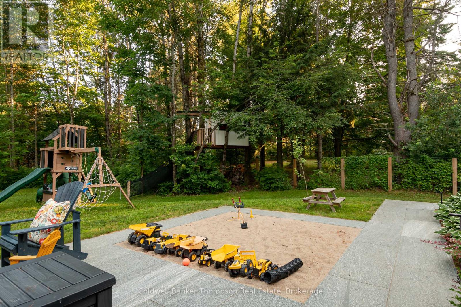 105 Spruce Drive, Huntsville, Ontario  P0B 1L0 - Photo 19 - X12846732