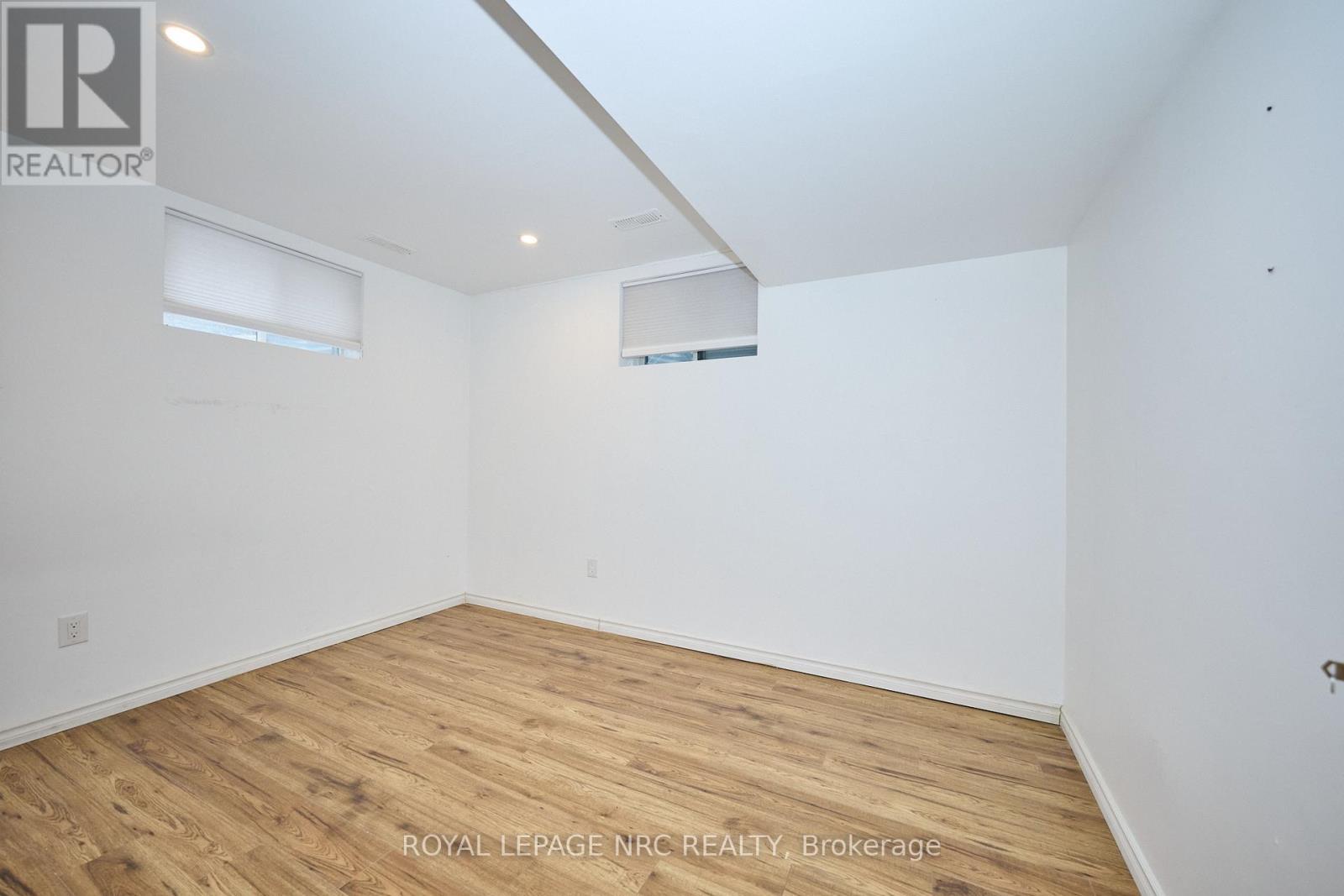 10 Leeson Street, St. Catharines, Ontario  L2T 2R1 - Photo 22 - X12847084