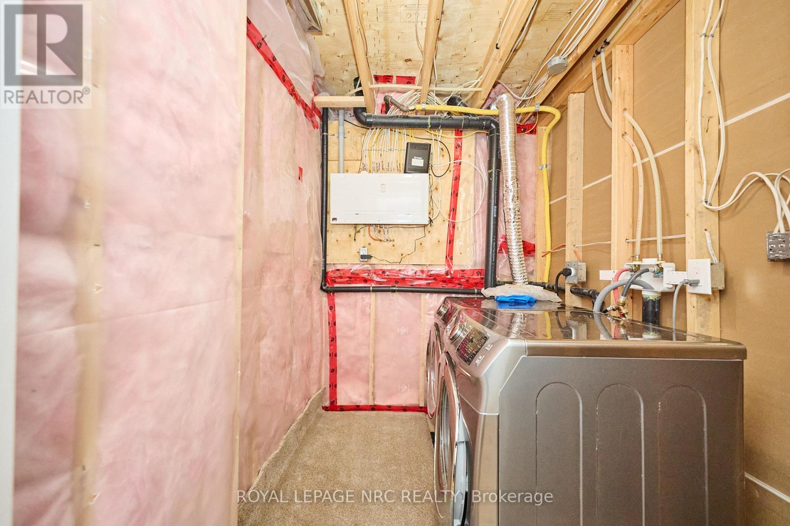 10 Leeson Street, St. Catharines, Ontario  L2T 2R1 - Photo 25 - X12847084